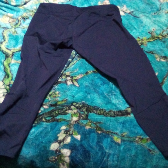 Under Armour compression leggings size XL - Picture 5 of 5